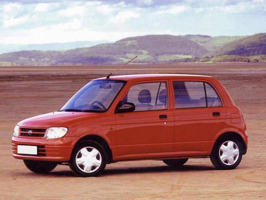  Daihatsu Cuore + 1999 года  (UK) (фото 4 из 4)